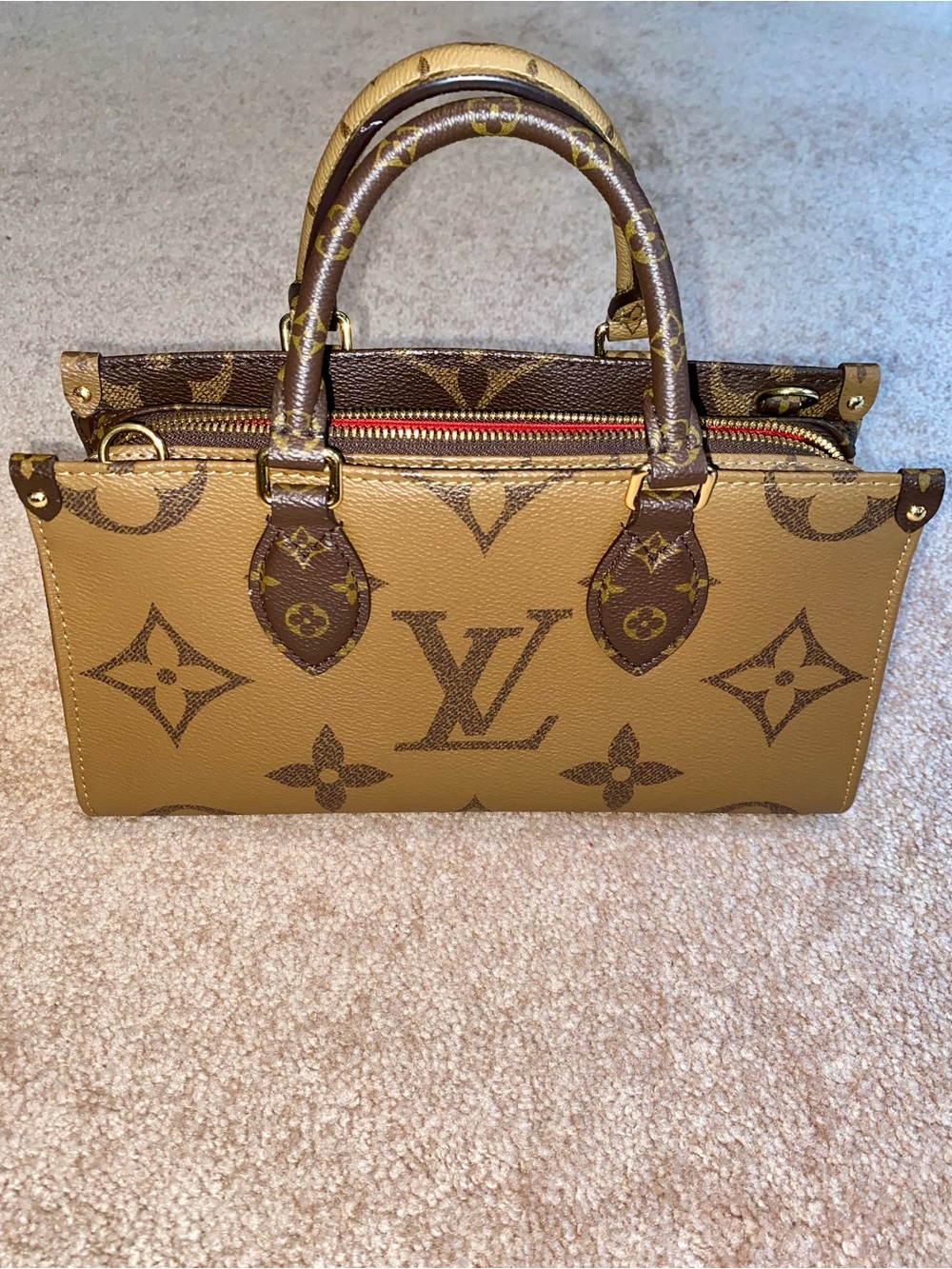 LOUIS VUITTON | Reverse Monogram Giant OnTheGo East West Handbag